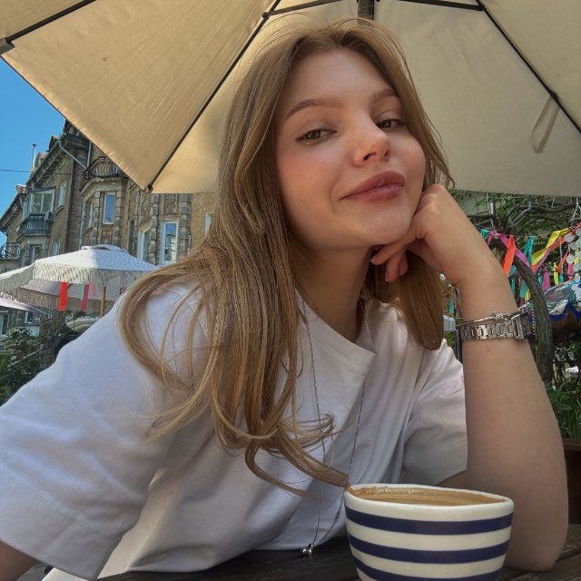 Yana Onishchenko